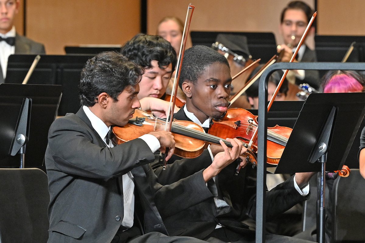 Abbie Geveshausen (@cfisdabbie) on Twitter photo What a phenomenal performance yesterday afternoon by the <a href="/BridgelandCFISD/">Bridgeland HS</a> Symphony Orchestra! <a href="/BridgelandOrch/">Bridgeland Orchestra</a> performed its Midwest Clinic program at the VPAC ahead of making the trip to Chicago later this month. Bravo to these outstanding student musicians! #CFISDspirit 🎉🎶 What a phenomenal performance yesterday afternoon by the <a href="/BridgelandCFISD/">Bridgeland HS</a> Symphony Orchestra! <a href="/BridgelandOrch/">Bridgeland Orchestra</a> performed its Midwest Clinic program at the VPAC ahead of making the trip to Chicago later this month. Bravo to these outstanding student musicians! #CFISDspirit 🎉🎶
