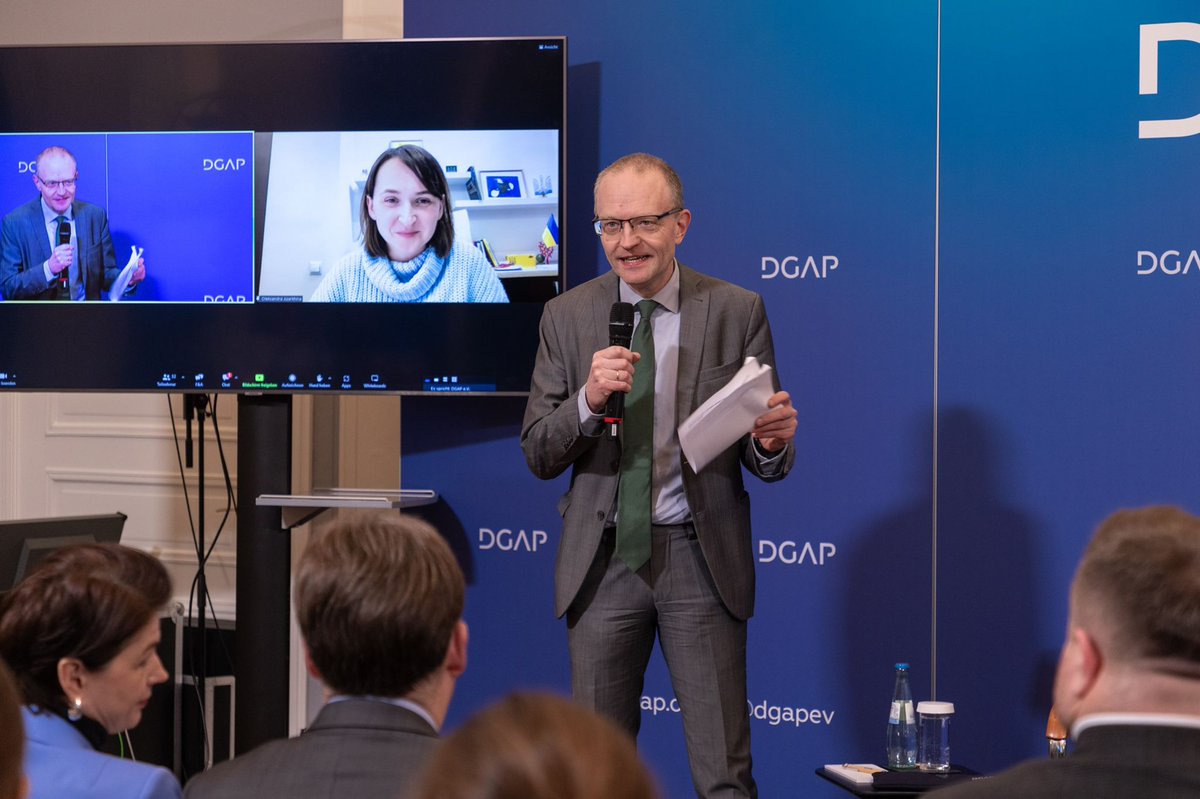 DGAP (@dgapev) on Twitter photo Tonight, in collaboration w/ <a href="/GermanyDiplo/">GermanForeignOffice</a>, we're honored to host <a href="/HussOksana/">Oksana Huss</a>, <a href="/Orysiaua/">Orysia Lutsevych</a>, Boris Karpus & Wilfried Jilge chaired by <a href="/AnkaFeldhusen/">Anka Feldhusen</a>. We speak about #Ukraine's pressing needs and the effectiveness of current #reconstruction plans amid the ongoing war. Tonight, in collaboration w/ <a href="/GermanyDiplo/">GermanForeignOffice</a>, we're honored to host <a href="/HussOksana/">Oksana Huss</a>, <a href="/Orysiaua/">Orysia Lutsevych</a>, Boris Karpus & Wilfried Jilge chaired by <a href="/AnkaFeldhusen/">Anka Feldhusen</a>. We speak about #Ukraine's pressing needs and the effectiveness of current #reconstruction plans amid the ongoing war.