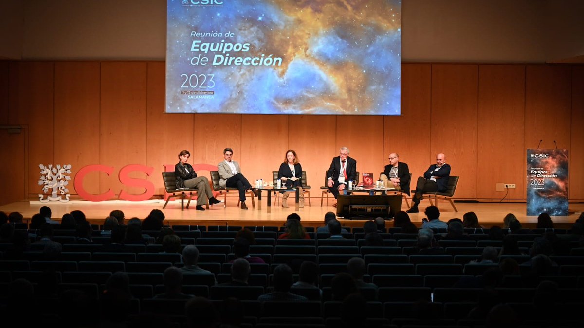 El equipo directivo destaca el desarrollo de iniciativas como las #ConexionesCSIC para coordinar proyectos sobre el genoma o la fotocatálisis, entre otros. La charla también cuenta con la participación del Secretario General del #CSIC, Ignacio Gutiérrez Llano.