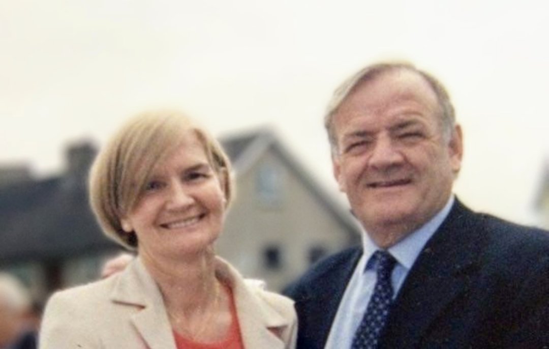 I am heartbroken to say that my darling mum has departed this life, suddenly, at lunchtime today. I am so sorry to say goodbye to her but also relieved that the very hard shift she was putting in, is finally over. Fly away my angel. Say hi to dad for me 💔