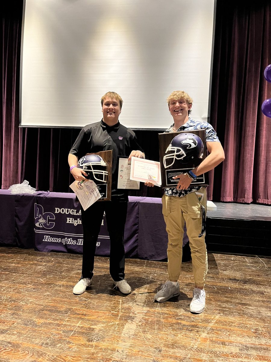 Davis Lish 2 ⭐️ QB/ Athlete (@davis_lish17) on Twitter photo Thankful for these past 4 years playing for Douglas County Football. Honored to have been named a
1st Team Academic All state QB
4 year Scholar Athlete
3 year Varsity Starter
3 time letterman
THE Leader Award for 2023 season
<a href="/MasonYellicoUT/">Mason Yellico</a> <a href="/CoachRBlakney/">Ryan Blakney</a> <a href="/coachblairp/">Blair Peterson</a> Thankful for these past 4 years playing for Douglas County Football. Honored to have been named a
1st Team Academic All state QB
4 year Scholar Athlete
3 year Varsity Starter
3 time letterman
THE Leader Award for 2023 season
<a href="/MasonYellicoUT/">Mason Yellico</a> <a href="/CoachRBlakney/">Ryan Blakney</a> <a href="/coachblairp/">Blair Peterson</a>