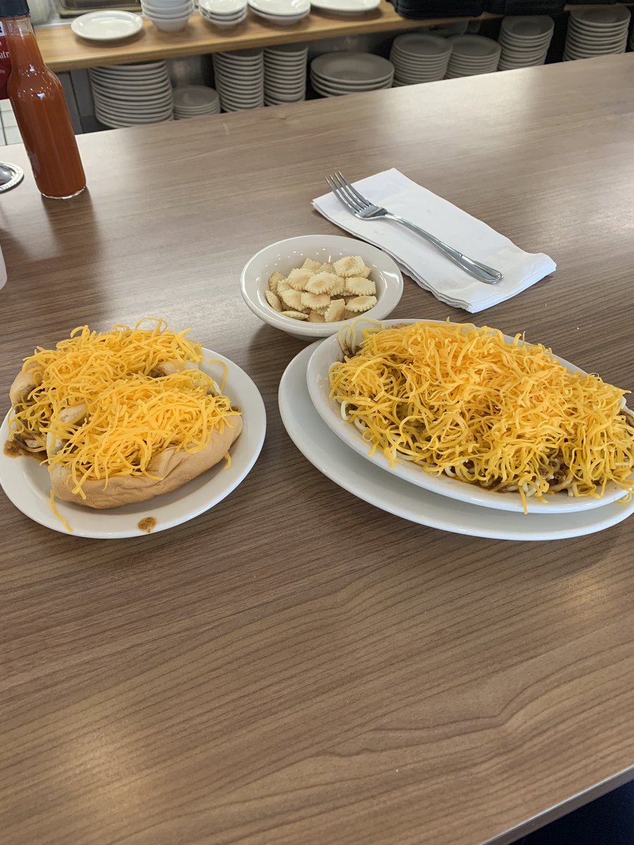 CoachRickyBrown's tweet image. Premium fuel!!! Hardly home but always repping! #FiveOneThree #JustAKidFromCincinnati