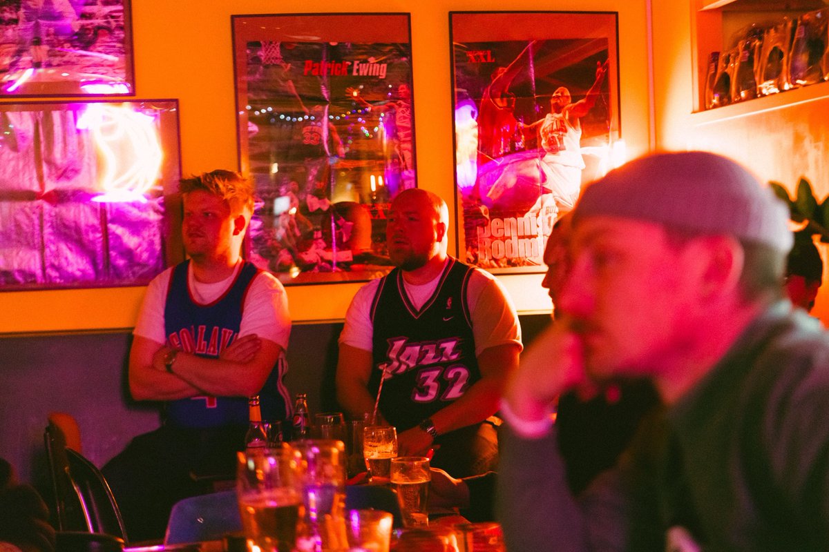 Ny NBA quiz på Mike’s Corner. I morgen 19:00, for kulturen.

📍Bjørvika, Oslo

Poeng for fetest drakt.