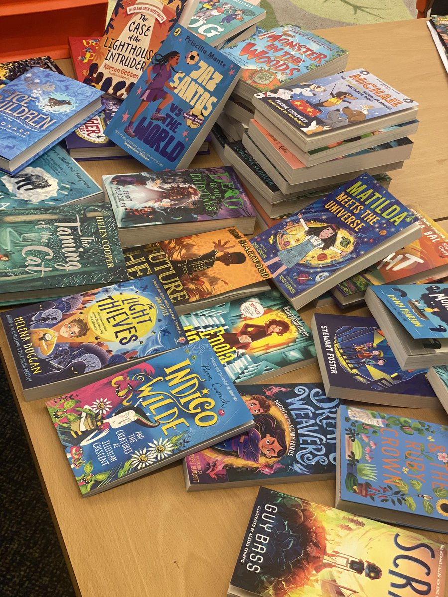 Thank you to everyone who bought a book at the book fair back in March! We raised £400 to spend on books and this is just a small selection of the beautiful books going into classrooms today! @YLBookshop book fair will be back at USL in the spring ☺️📚🎉 #childrensbooks #local