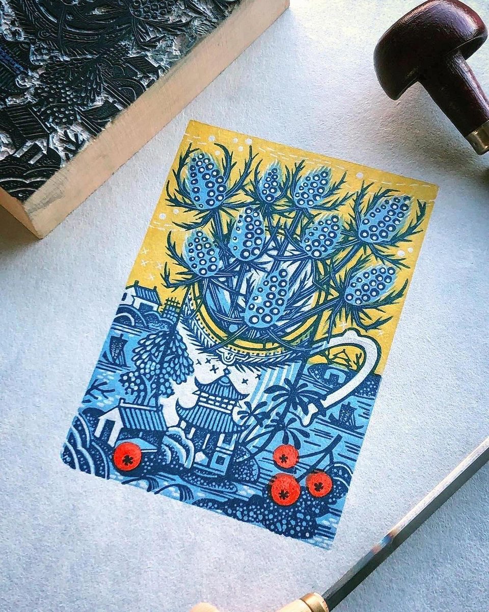 My wood engraving, 'Sea Holly' angielewin.co.uk/products/sea-h…