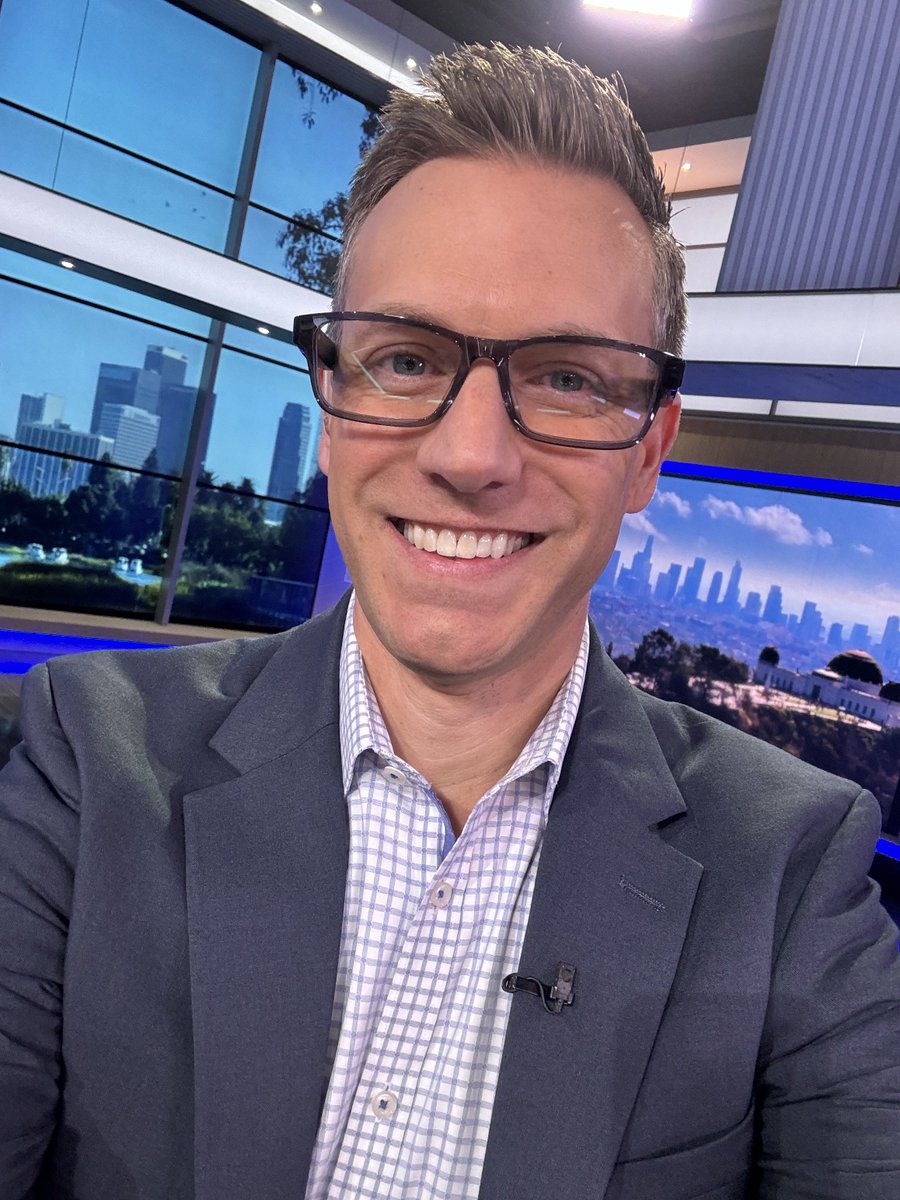 Rich DeMuro tweet media