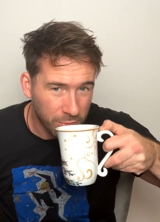 Ahhh for the little bit i can watch hes so ❣️🥹