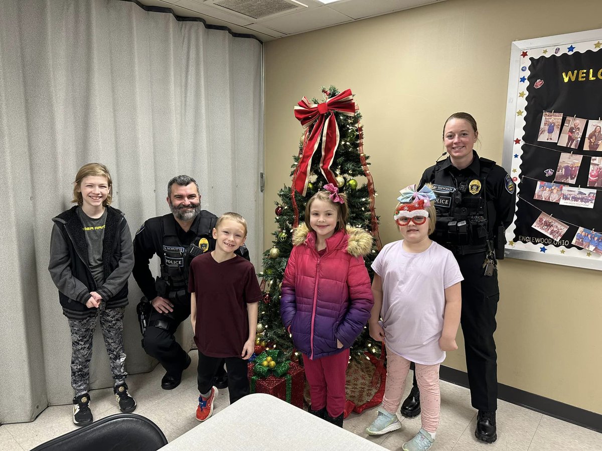 Sgt Schutte and Ofc Shewman got to spend time with several families for the Shop with a Cop program over the weekend! Everyone had a great time. Huge thanks to Meijer for their generous donations. #MeijerCommunity #ClaytonPolice #ClaytonShopwithaCopy #ClaytonOhio