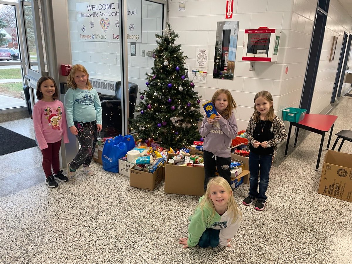 Grrrreat job Tigers! 394 items collected for Sertoma’s Food Drive! 🐾