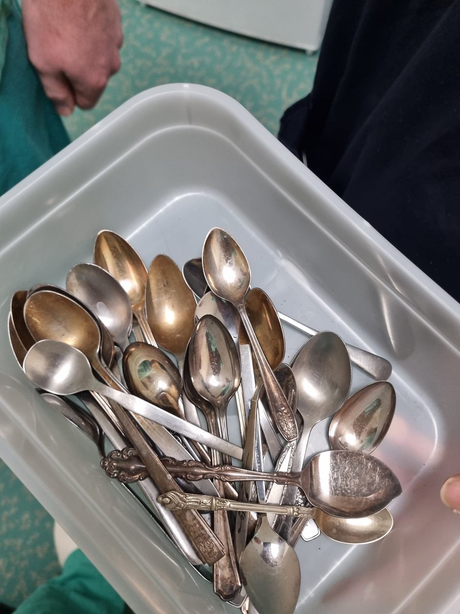 Yusuf Michla (@ymichla) on Twitter photo Today, I was the saviour of the NHS & of <a href="/STSFTrust/">South Tyneside and Sunderland NHS Foundation Trust</a> theatres. Behold my spoons...no longer will my fellow colleagues & friends eat their yoghurt with a knife. No more eating soup with a fork. No more! 💪🏾
#orthotwitter Today, I was the saviour of the NHS & of <a href="/STSFTrust/">South Tyneside and Sunderland NHS Foundation Trust</a> theatres. Behold my spoons...no longer will my fellow colleagues & friends eat their yoghurt with a knife. No more eating soup with a fork. No more! 💪🏾
#orthotwitter