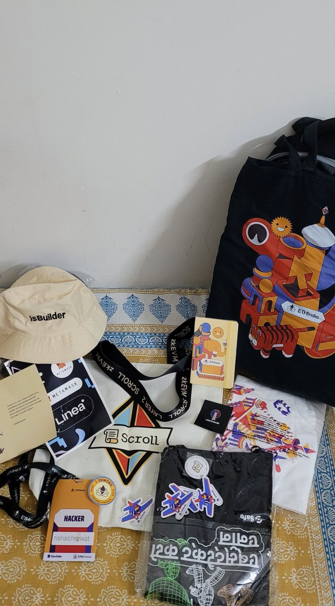 ETHIndia was fun!
It's amazing to see so many hackers bringing ideas to life over a mere weekend. That's action bias right there 🫡