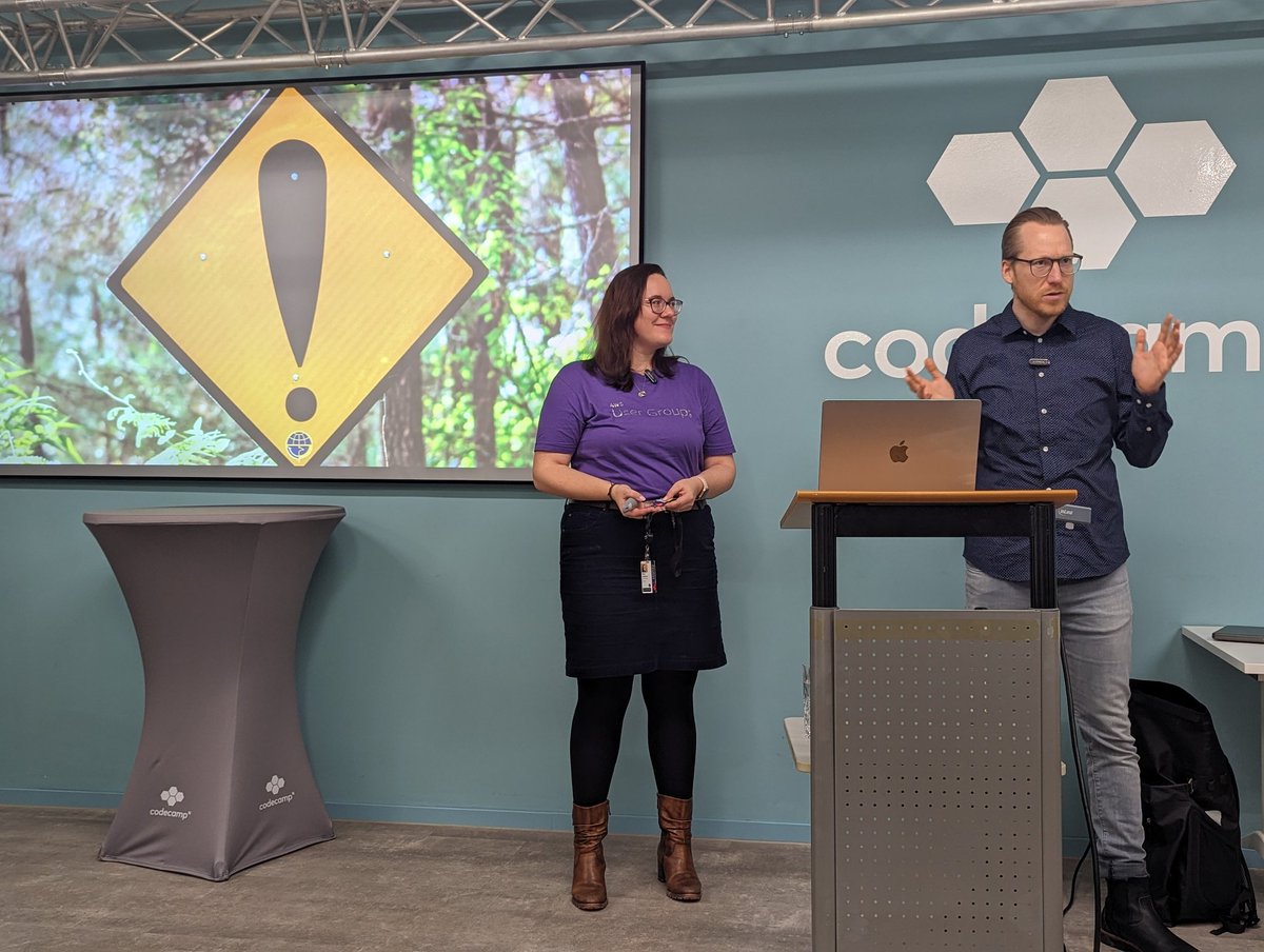 FrankPrechtel's tweet image. The #AWS User Group Nürnberg enjoys a recap of #AWSreInvent by @wolkencode and Joachim Aumann at @codecamp_n with beer and pizza.
meetup.com/nurnberg-aws-u…
