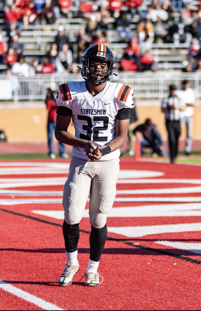 Senior Season Highlight Tape
<a href="/DubGFB/">DubG Football</a> <a href="/JPRockMO/">JP Rock</a> <a href="/PrepRedzoneMO/">Prep Redzone Missouri</a>
hudl.com/v/2Mnp7X