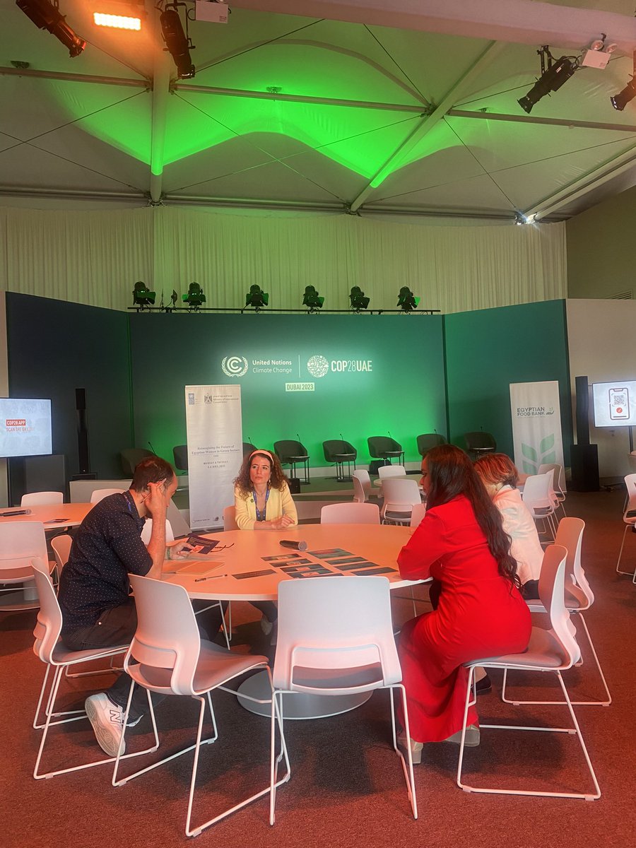 abdelwahab_engy's tweet image. Successful @COP28_UAE side event for our @UNDPAccLabs of @UNDPEgypt , where, W @EgyFoodBank,  we held a workshop with the objective of capacity building for stakeholders on importance of promoting women in energy using #futuresliteracylab