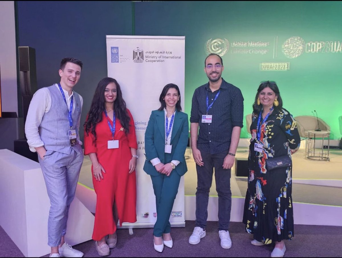 abdelwahab_engy's tweet image. Successful @COP28_UAE side event for our @UNDPAccLabs of @UNDPEgypt , where, W @EgyFoodBank,  we held a workshop with the objective of capacity building for stakeholders on importance of promoting women in energy using #futuresliteracylab