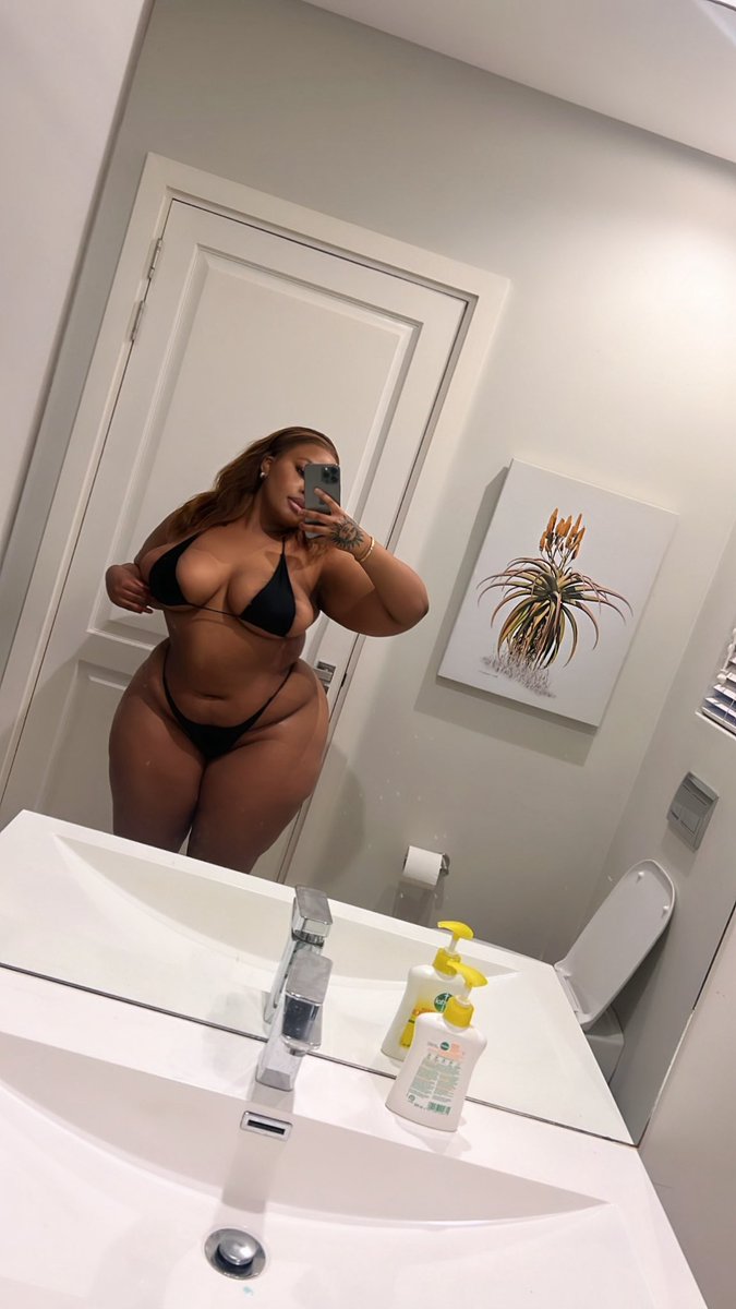 ebubeczn's tweet image. This                     or                   That?