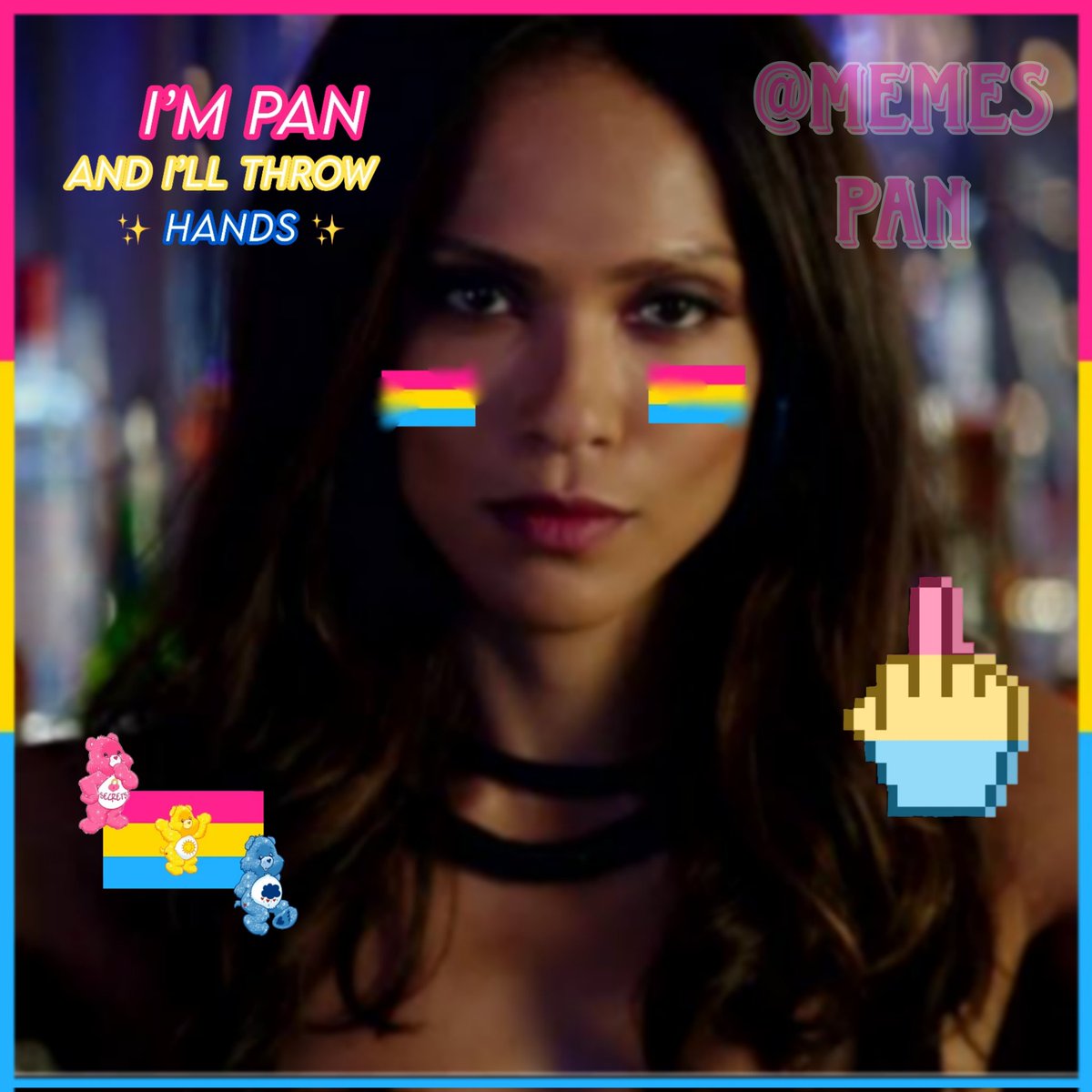 memes_pan's tweet photo. A lo largo del día estaremos compartiendo imágenes de personajes pan de series ✨canon✨ y hay varias con más de un personaje, por ejemplo de Lucifer:
Lucifer (también bisexual) y Mazekeen #panprideweek https://t.co/Roj6sHKwoI