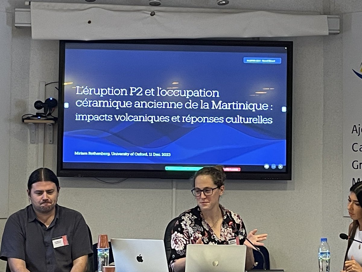« Le peuple du volcan » 🌋 Miriam Rothenberg nous présente « L’éruption P2 et l’occupation céramique ancienne de la Martinique : impacts volcaniques et réponses culturelles »

<a href="/CAPNORD972/">CAP Nord Martinique</a> <a href="/UniofOxford/">University of Oxford</a> @UMR8096ArchAm <a href="/MinistereCC/">Ministère de la Culture 🇫🇷</a>