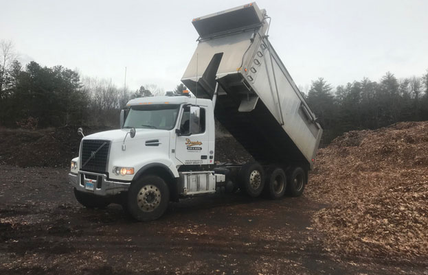 There is a great story in the Hartford Business Journal about Benjamin Dunning, fourth-generation owner of Dunning Industries Inc., a Farmington, Conn., quarry and materials supplier.

Learn more: ow.ly/FeJ850QhAay