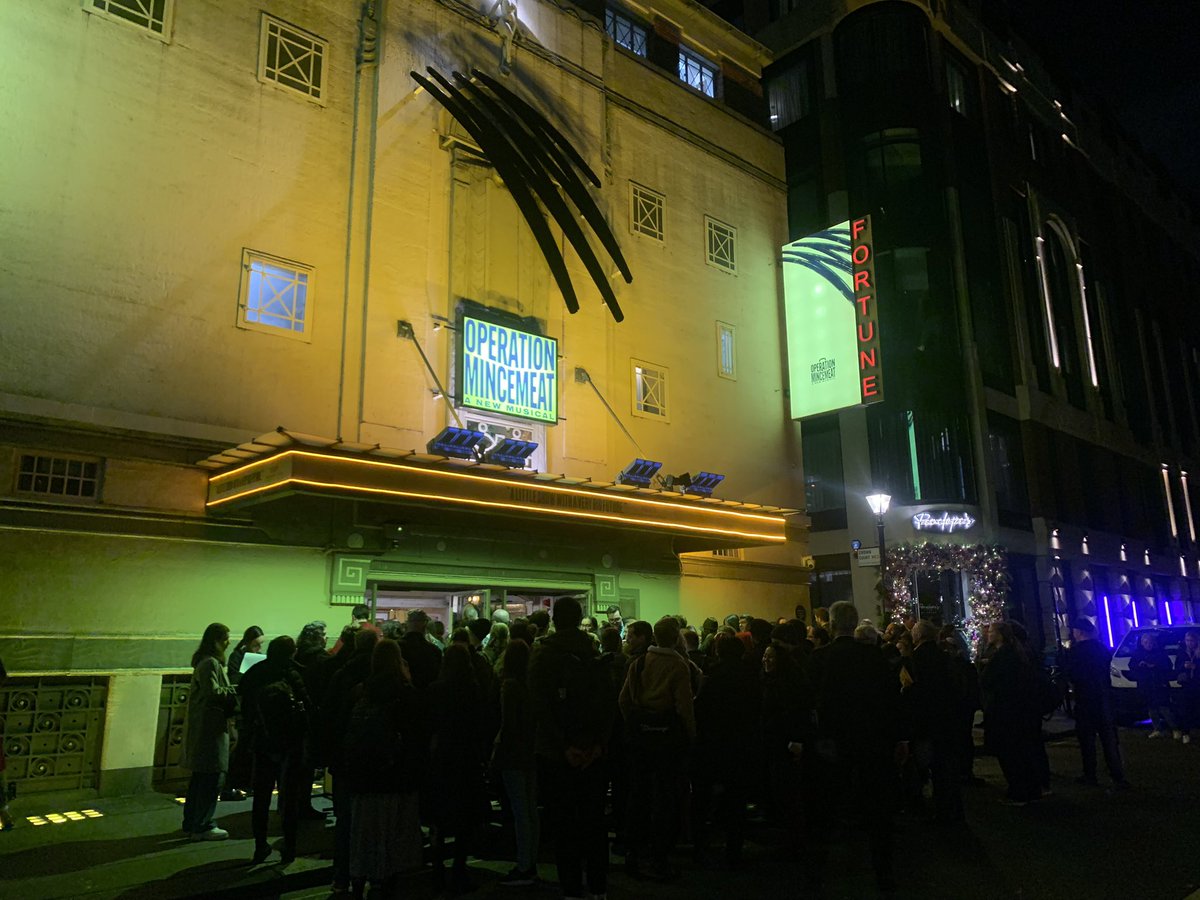 Absolutely loved attending @mincemeatlive’s plaque unveiling, celebrating Hester Leggatt and her story, as well as meeting the cast and all the #Mincefluencers who were involved in making all of this possible!