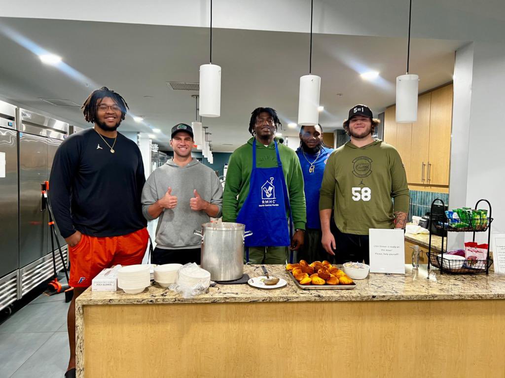 Transformed the Ronald McDonald House kitchen into a hub of support, showcasing ways you can contribute to its impact. Explore opportunities to make a difference in their culinary space by visiting rmhcncf.org/visiting-chef-… @FL_Victorious #FVFoundation