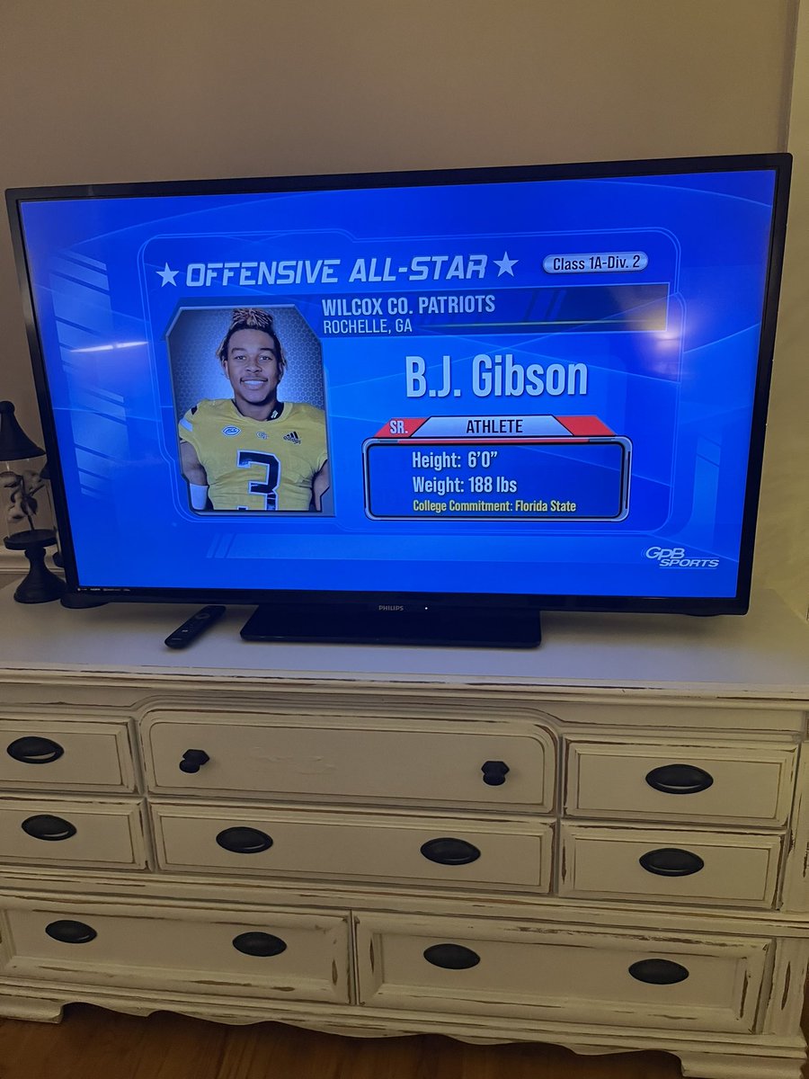 Congratulations to @BJGibson10 being recognized by @GPBsports for their All State team for all classifications in Georgia. 🚾🏈 on the map.