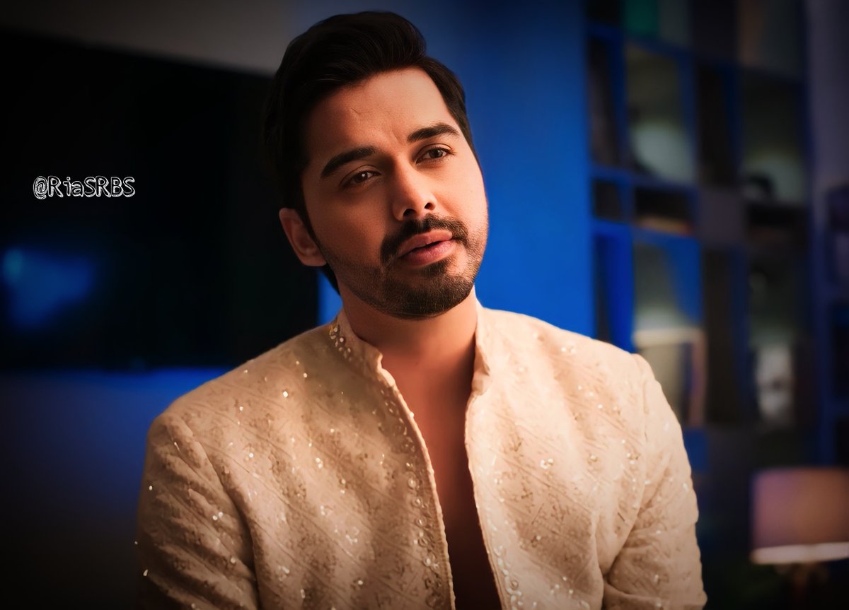 RiaSRBS's tweet image. Man looked so fine asf!🫠
Even in the initial episodes I could never dislike Ehsan.

#KathaAnkahee #Ehsan