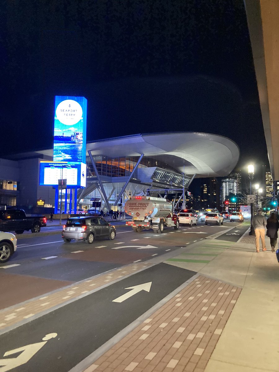 Dr Lauren Adams tweet media