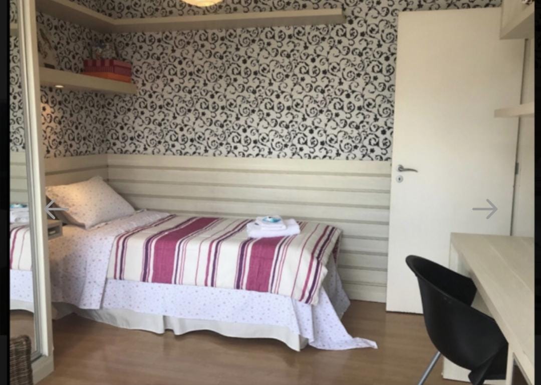 UtahimeMing's tweet image. Oi pessoal, hoje tô aqui pra atualizar a vocês do lugarzinho que vou morar, a partir de quarta-feira

É uma casa compartilhada, mas esse quartinho é apenas meu 💗 Eu sinto muito pela minha demora em atualizar vocês, tudo tem sido muito corrido, ainda estou perambulando por aí até