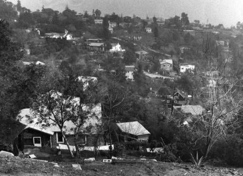 The next #HighlandParkPhoto… Rain that flooded the Southland 2 weeks ago continues to take its toll in damage as weakened earth gave away in a section of Highland Park. The shifting ground forced evacuation of eight homes... on Rainbow Ave. Photo dated: Feb 11, 1969 #LAPLPhotos