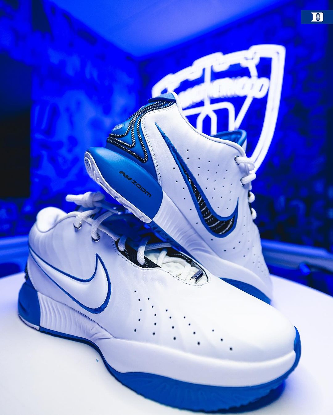 Sneaker News on X Duke just got their Nike LeBron 21 PEs dukembb https t wt3YGOUJED X