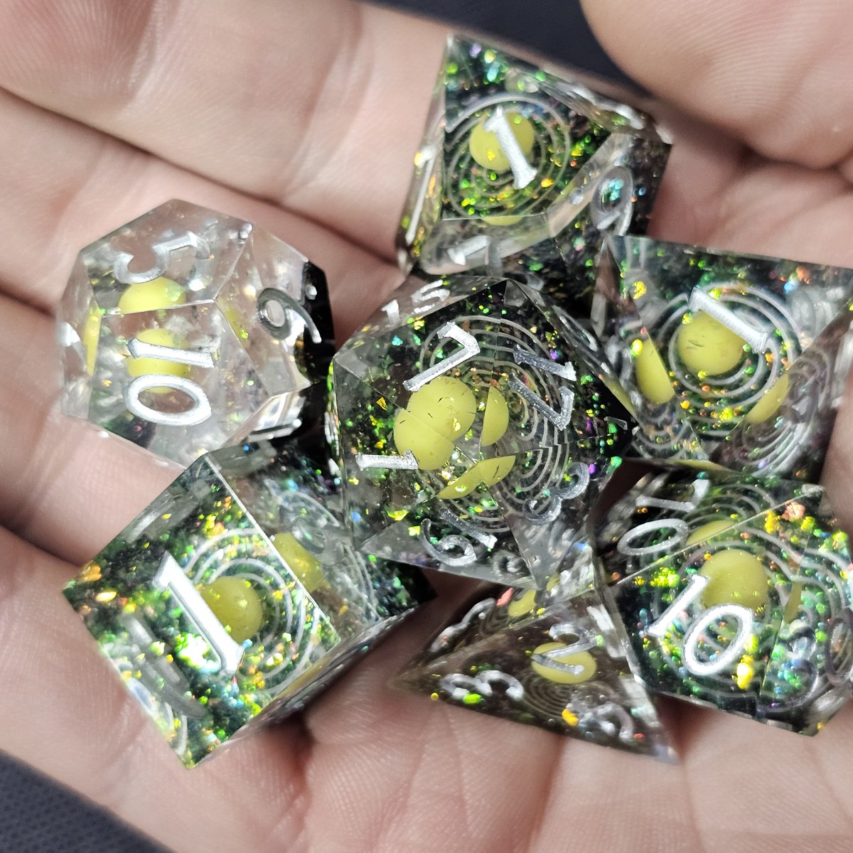 ModernArtifice's tweet image. Solar Orrery Dice Giveaway!
Get yours here: loom.ly/CEDfUmw 
Rules: Follow Us
Tag a friend
Share/Retweet this post
Winner picked Thurs. 12/14
#sharpedgedice #dice #dnd #diceporn #pathfinder #dungeonsanddragons