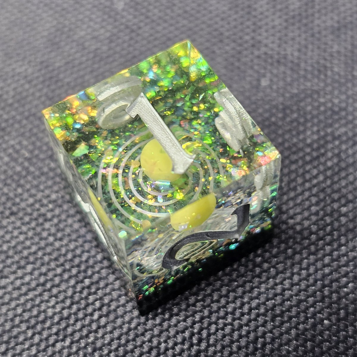 ModernArtifice's tweet image. Solar Orrery Dice Giveaway!
Get yours here: loom.ly/CEDfUmw 
Rules: Follow Us
Tag a friend
Share/Retweet this post
Winner picked Thurs. 12/14
#sharpedgedice #dice #dnd #diceporn #pathfinder #dungeonsanddragons