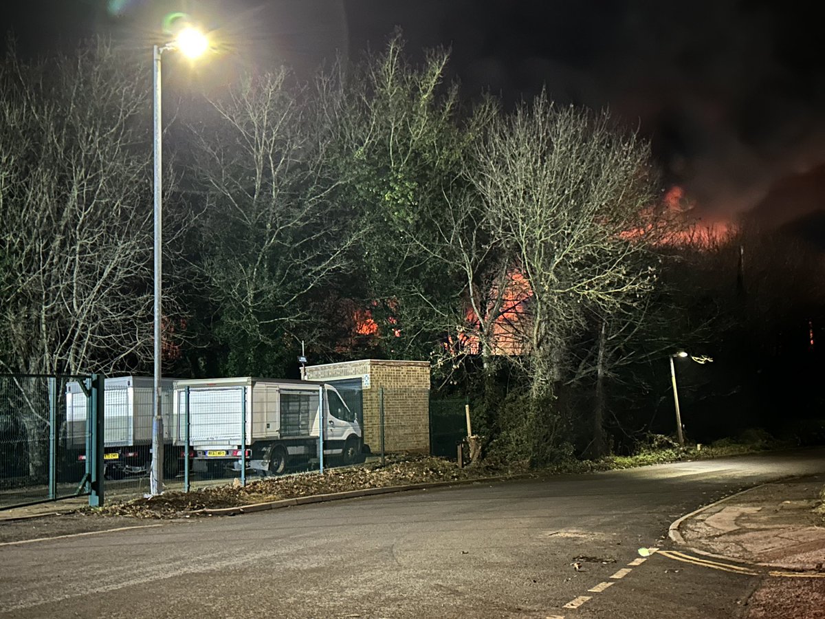 Big fire up at the scrap metal yard near the willow plantation in Hitchin. 😬 #fire #hitchin