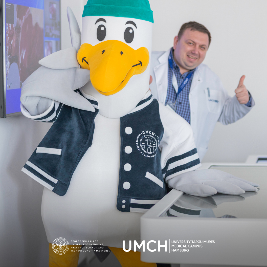 Anatomage's tweet image. Have a look at the exciting Anatomage Table delivery experience on the UMCH campus.

#anatomagetable #unboxing #anatomyeducation #anatomyandphysiology #meded #medtechnology