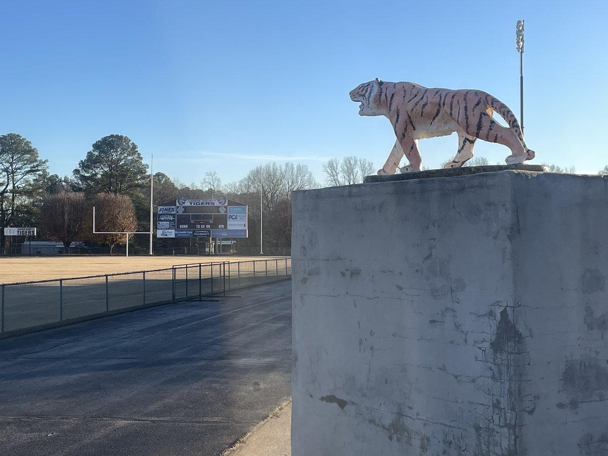 Bret Peterson (@coach_petersonb) on Twitter photo Much appreciation for <a href="/HCTigerFootball/">Hardin County Tiger Football</a> and Coach Smith for taking some time out to talk about some playmakers!
#ChasingGreatness
#StandardOverFeelings
<a href="/BU_FootballTN/">Bethel University Football (TN)</a> Much appreciation for <a href="/HCTigerFootball/">Hardin County Tiger Football</a> and Coach Smith for taking some time out to talk about some playmakers!
#ChasingGreatness
#StandardOverFeelings
<a href="/BU_FootballTN/">Bethel University Football (TN)</a>