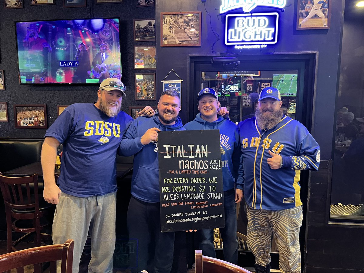 ItsThumper76's tweet photo. Hey, if you’re going up tot tailgate at 1 (like me) maybe get up there an hour or so earlier and treat yourself to some @CubbysBrookings B Team recommended Italian nachos? https://t.co/HO0xTLerjD