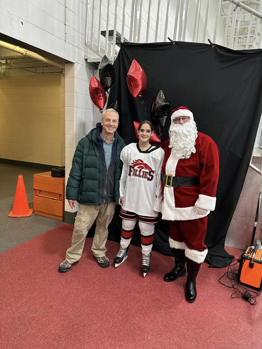 Rob Baker (@baker_bhs) on Twitter photo Fun at Barrington High School Girls Hockey Teacher Appreciation Night yesterday! <a href="/BHS220Athletics/">BarringtonAthletics</a> <a href="/barrington220/">Barrington 220</a> <a href="/BHSEnglish220/">Mitchell Beck</a> Fun at Barrington High School Girls Hockey Teacher Appreciation Night yesterday! <a href="/BHS220Athletics/">BarringtonAthletics</a> <a href="/barrington220/">Barrington 220</a> <a href="/BHSEnglish220/">Mitchell Beck</a>