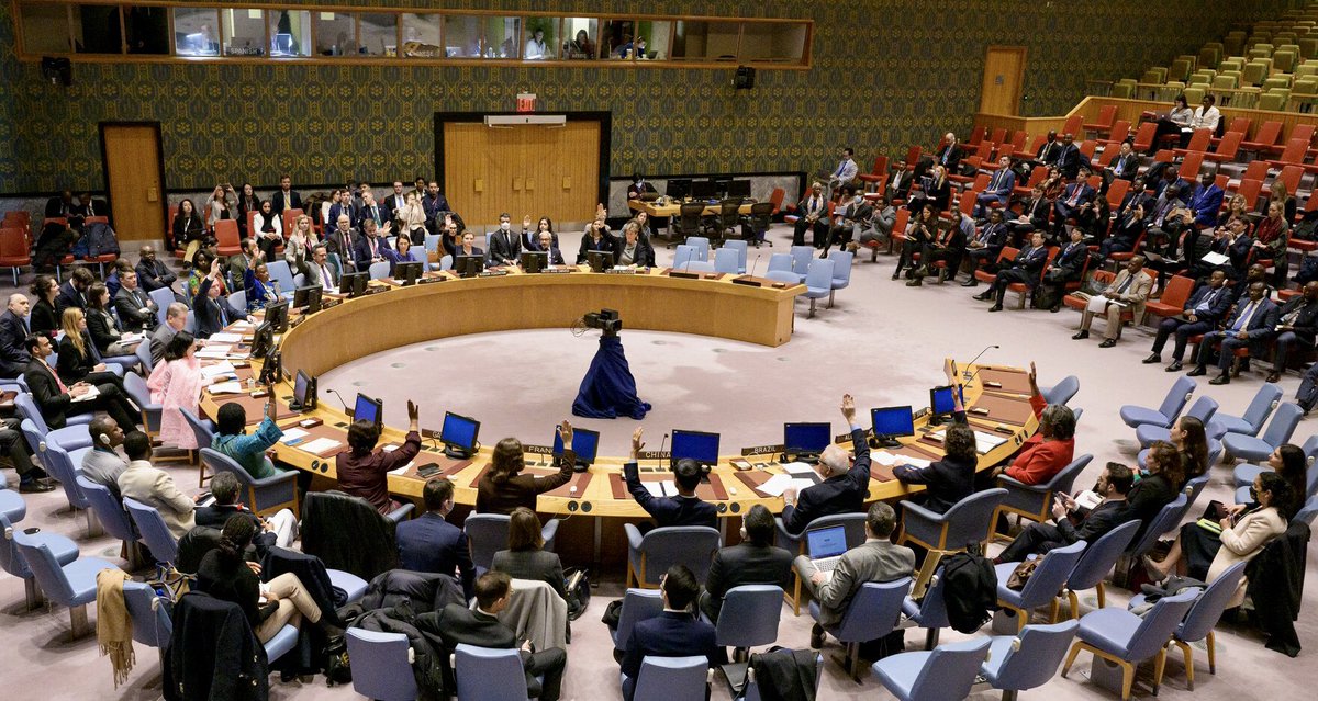IrishMissionUN's tweet photo. Ireland is proud to commemorate the anniversary of #UNSC Res 2664 with @USUN.

This landmark resolution is facilitating #humanitarian assistance around the world 🌍 and its continued implementation remains critical. 

Read the 🇮🇪&amp;🇺🇸 joint statement here:🔗https://t.co/WZ8mCtX0sT https://t.co/S8DrdVdshg