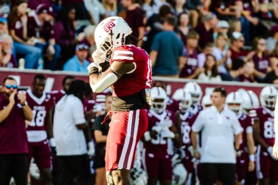AGTG! Extremely Blessed To Receive My First Division 1 offer from Eastern Kentucky University🙏🏾

 <a href="/EKUFootball/">EKU Football</a> <a href="/Cox83Caleb/">Caleb Cox</a> <a href="/ChadSimmons_/">ChadSimmons</a> <a href="/lukewinstel/">Luke Winstel</a> @SWiltfong247 <a href="/CoachGCarswell/">Greg Carswell 👐🏿🏈👣</a> <a href="/CoachSB_4theG/">Santavious Bryant</a> <a href="/BigCoachMarvin/">Marvin Hammonds</a> <a href="/JeremyO_Johnson/">Jeremy Johnson</a> <a href="/CoachStokowski/">Coach Joe Stokowski</a> <a href="/GrindFactory7v7/">Grind Factory 7v7🇱🇷</a> <a href="/grayson_fb/">Grayson Football</a>