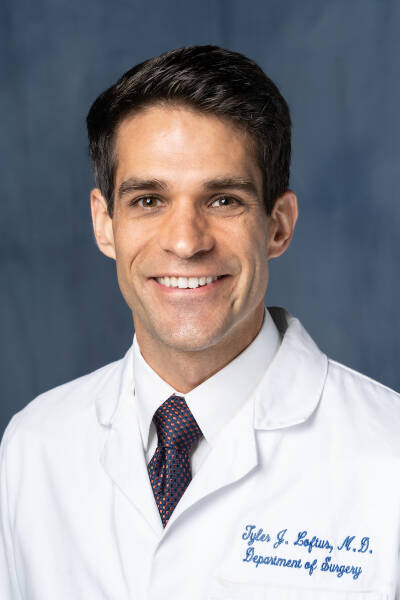 2024 Perioperative Medicine Summit SPEAKER SPOTLIGHT: Tyler J Loftus, MD is Assistant Professor of Surgery at the U of Florida where his research focuses on med informatics &amp; AI. Hear his Michota Lecture on periop use of AI! March 14-16 in Orlando:
spaqi.org/2024/index.php