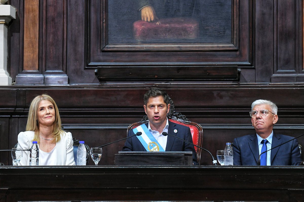 Participé del acto de asunción del gobernador <a href="/Kicillofok/">Axel Kicillof</a> y la vicegobernadora <a href="/magariovero/">Verónica Magario</a> en su segundo mandato en la provincia de Buenos Aires.

¡Felicitaciones y éxitos en la gestión a todo el equipo de @provinciaba!