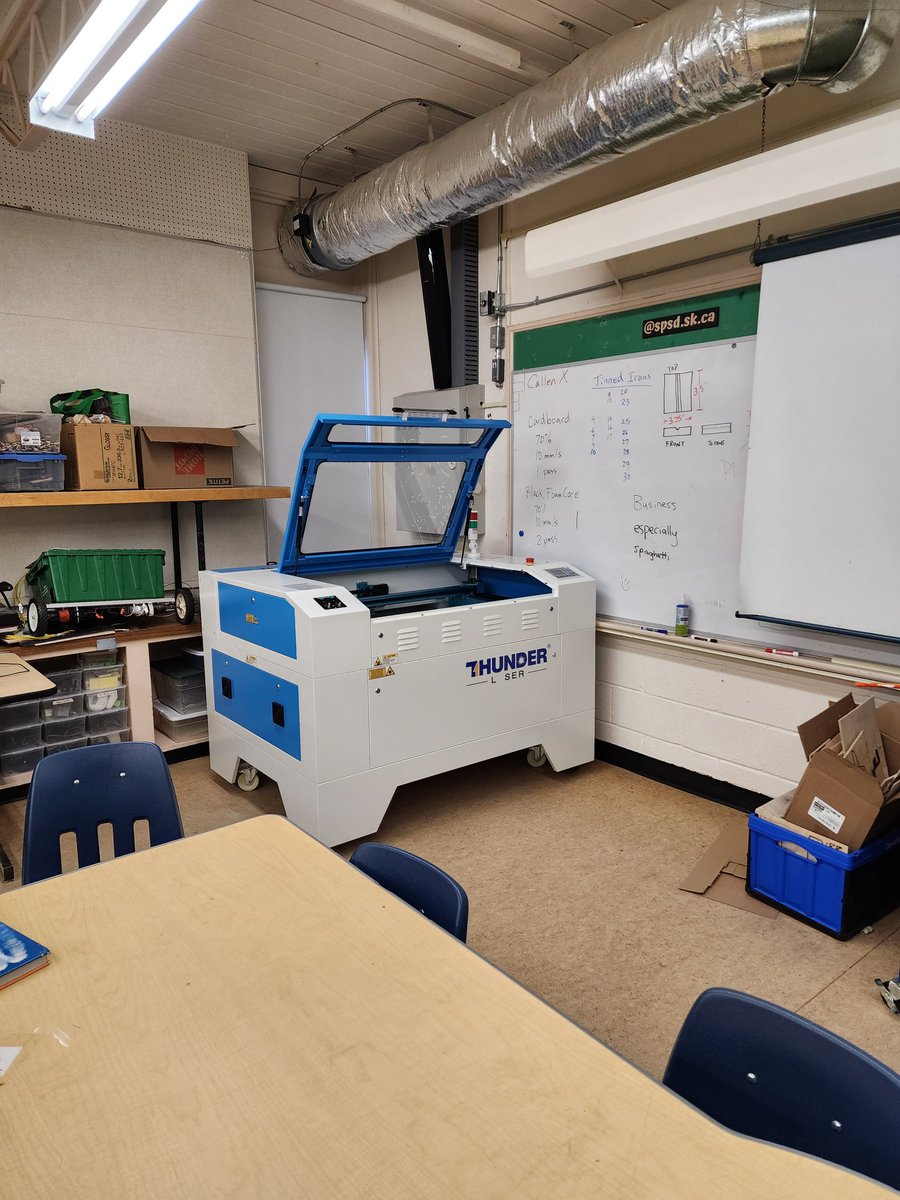 davidncrowell's tweet image. It&apos;s finally here! Our &quot;weapon of mass production&quot; has arrived. Thanks to grants from @SPSFyxe and @StoonPubSchools and prize money from @PublicSchoolsSK&apos;s Student Citizenship Award, we now have a heavy duty production laser system to help manufacture items for @SPSinterSTELLAR
