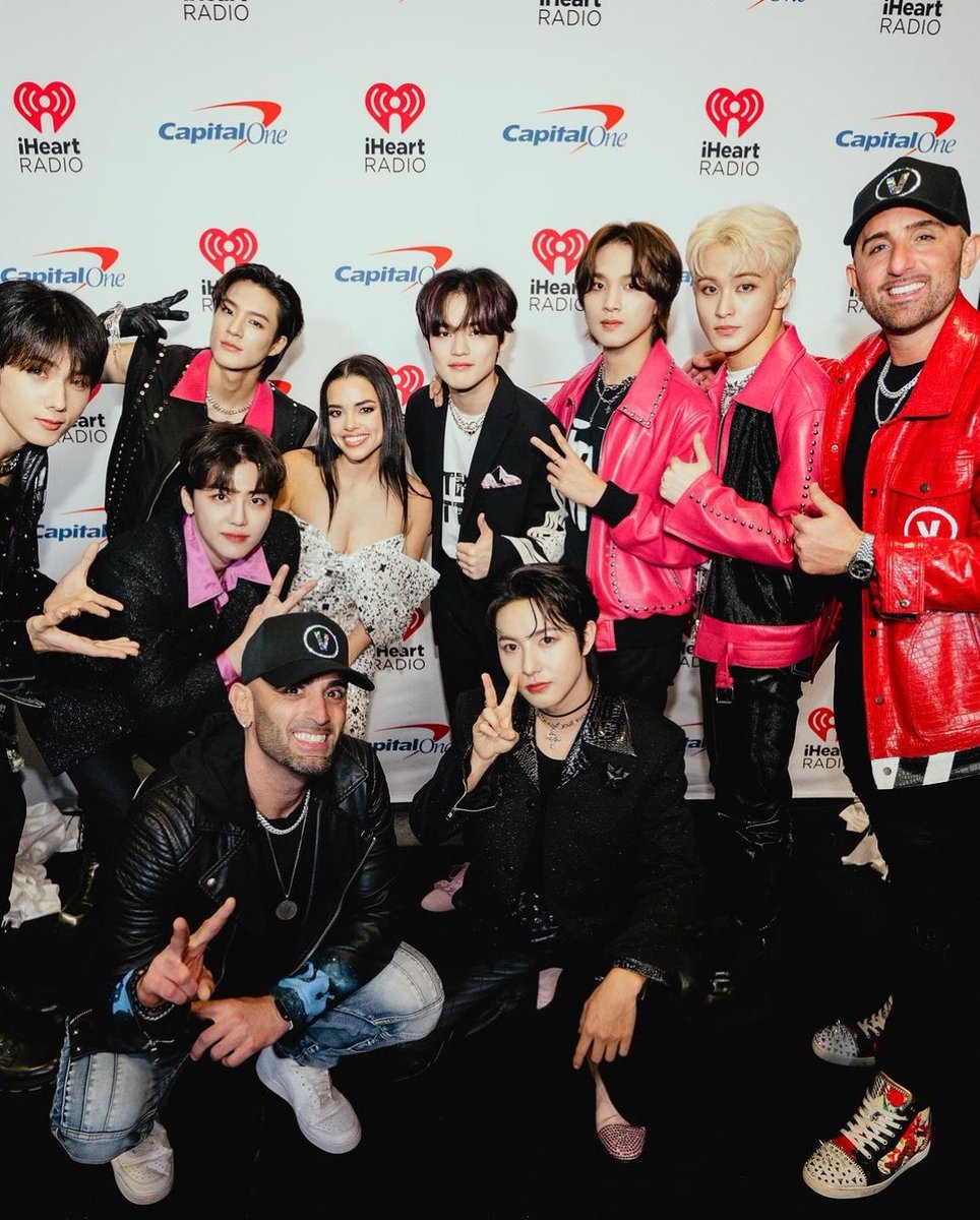 Spreading positive vibes backstage with frankie vizzle at Jingle Ball.