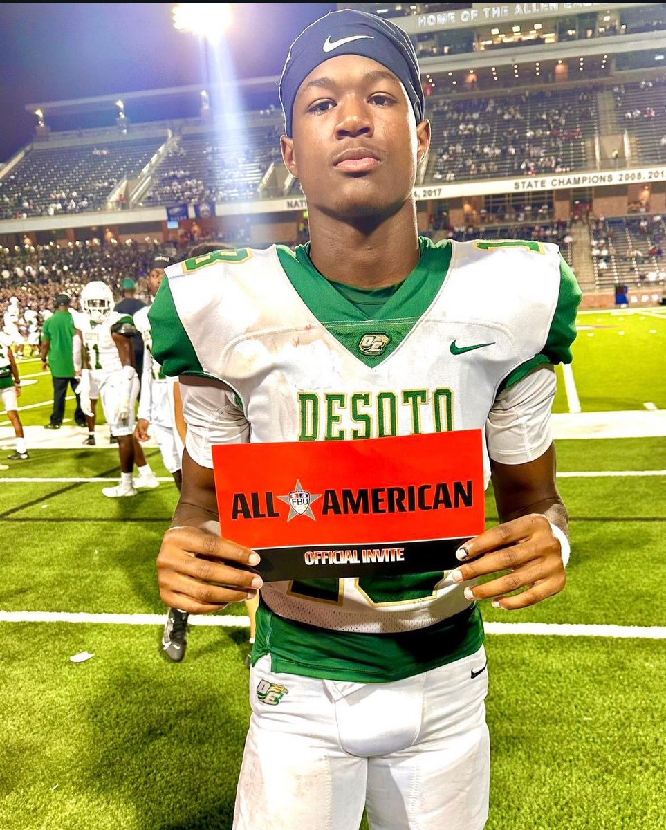 Appreciate the invite once again <a href="/AWilliamsUSA/">Anthony Williams</a> I honestly wish y’all had different dates for me to come but I gotta go get this ring @RivalsCole