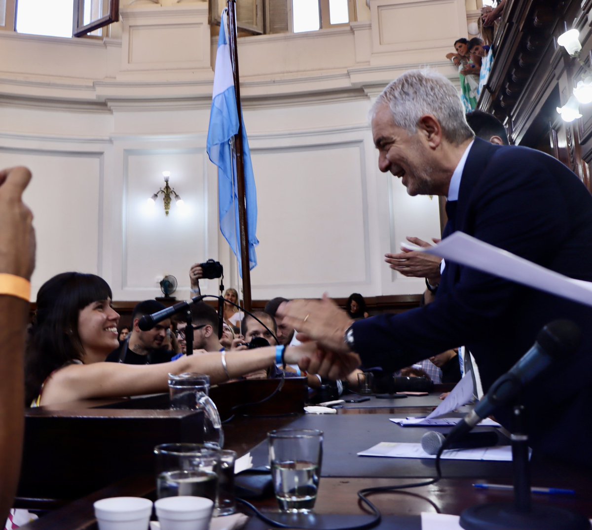 NanoCaraOK's tweet photo. También acompañamos la asunción en el @ConcejoLaPlata 🏛️

Es un orgullo la representación que logró el pueblo platense a través de estos compañeros y compañeras que a partir de hoy llevaran una gran tarea para volver a reconstruir #LaPlata con @Julio_Alak ✌️ https://t.co/SakW5UCoGU