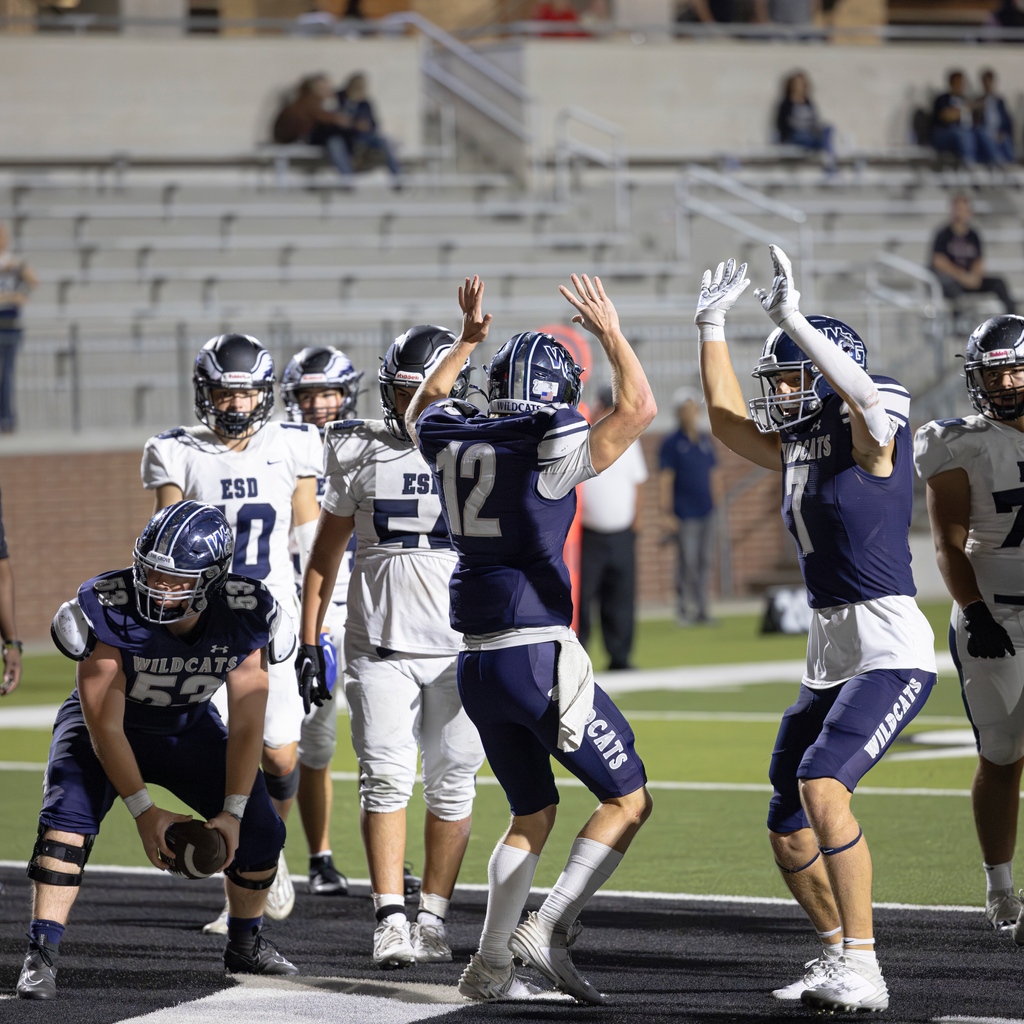 Who is counting down until holiday break? We are!! 🏈 #walnutgrovewildcats #wghs #wghsfootball #gocats #wildcatnation #walnutgrovefootball #prospertx #prosperisd #letsgocats #highschoolfootball #fridaynightlights #wally #thegrovegridironclub #thestandard #hunt