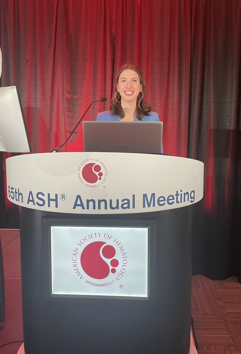 So proud of @HopkinsMedicine medical student, Clare Zarka, for her absolutely brilliant presentation on alloimmunization rates in pregnant patients with #sicklecell. She is a true heme star. ⭐️🩸#HemeDreamTeam ash.confex.com/ash/2023/webpr… @ASH_hematology @LydiaPecker