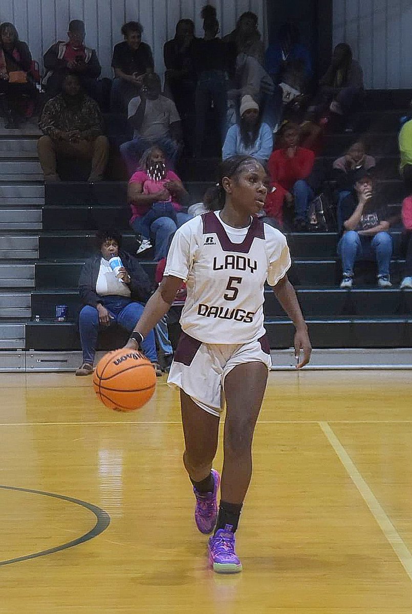 Dee Burroughs (@burroughs_100) on Twitter photo Great Win Tonight Ladies!! Miah <a href="/miahburroughs/">Tymiah Burroughs</a> With A Season High 31 Points 6 Assists 6 Steals Tonight.. Yβall Girls Special FRFR!! <a href="/COREYCREIGHTO/">corey creighton</a> <a href="/dreburroughs100/">Dre Burroughs</a> <a href="/southalhofpg/">Coach Cedric Yelding</a> <a href="/Coach1Nia/">Kenia Cole</a> <a href="/CoachB_White/">Coach White</a> <a href="/coachordie/">Stephanie Murphy</a> <a href="/Coachsedwards1/">Steve Edwards</a> Great Win Tonight Ladies!! Miah <a href="/miahburroughs/">Tymiah Burroughs</a> With A Season High 31 Points 6 Assists 6 Steals Tonight.. Yβall Girls Special FRFR!! <a href="/COREYCREIGHTO/">corey creighton</a> <a href="/dreburroughs100/">Dre Burroughs</a> <a href="/southalhofpg/">Coach Cedric Yelding</a> <a href="/Coach1Nia/">Kenia Cole</a> <a href="/CoachB_White/">Coach White</a> <a href="/coachordie/">Stephanie Murphy</a> <a href="/Coachsedwards1/">Steve Edwards</a>