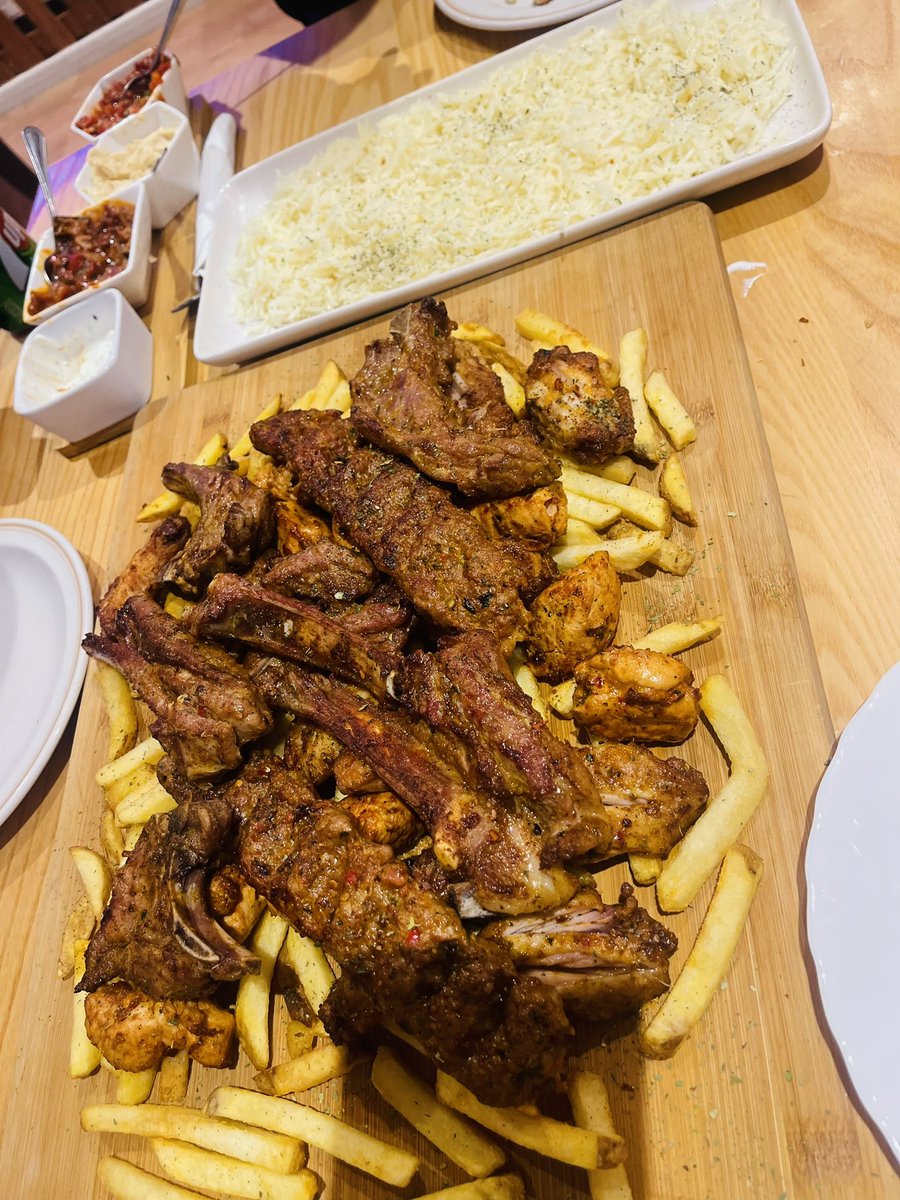 Turkish cuisine never disappoints 😍😍 #turkish #turkishcuisine #goodfood